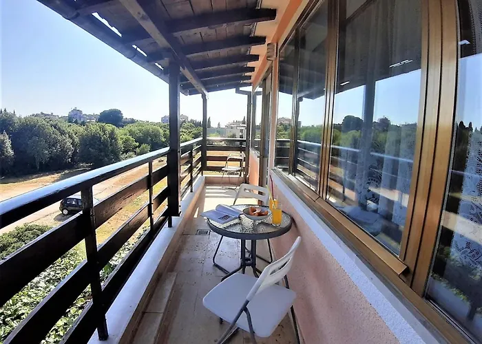 Apt Mirella Apartment
